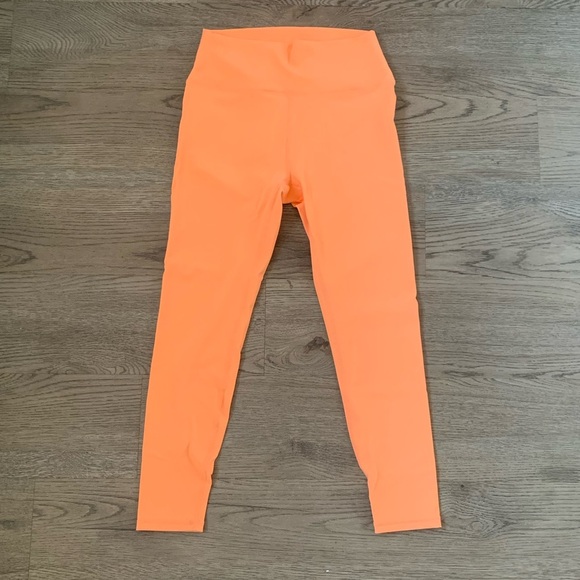 Wilo Base Ribbed 7/8 Legging - Size L - Orange - NWT - Picture 1 of 8